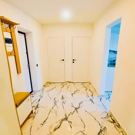 Апартаменты В Новострое Рядом С Центром Kyiv Exterior photo