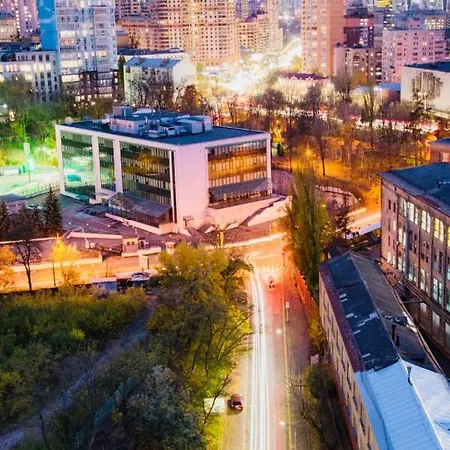 Апартаменты В Новострое Рядом С Центром Kyiv Exterior photo