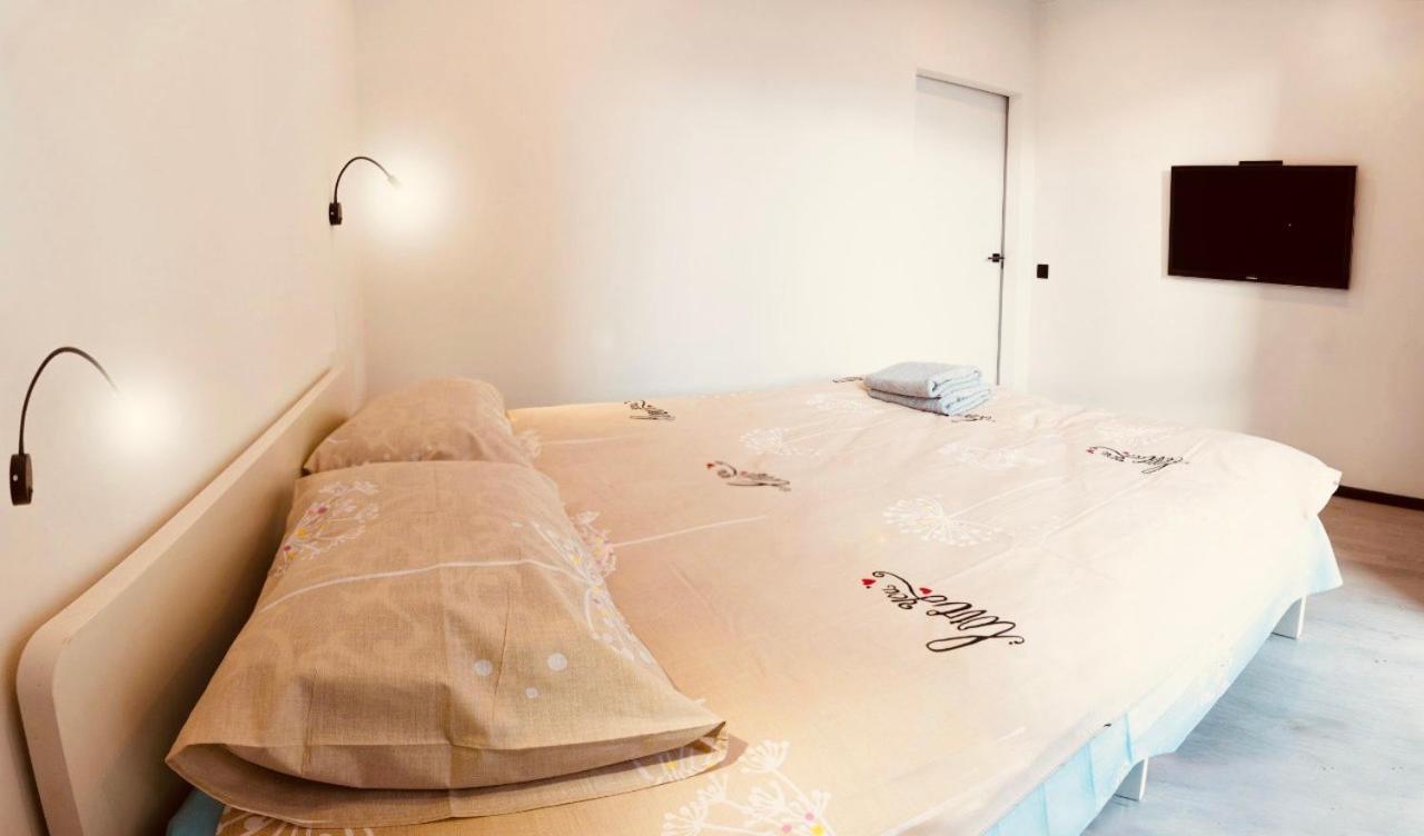 в новострое рядом с центром Apartment Kyiv